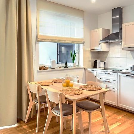 Kropla Rosy 2 Daire Wroclaw Dış mekan fotoğraf